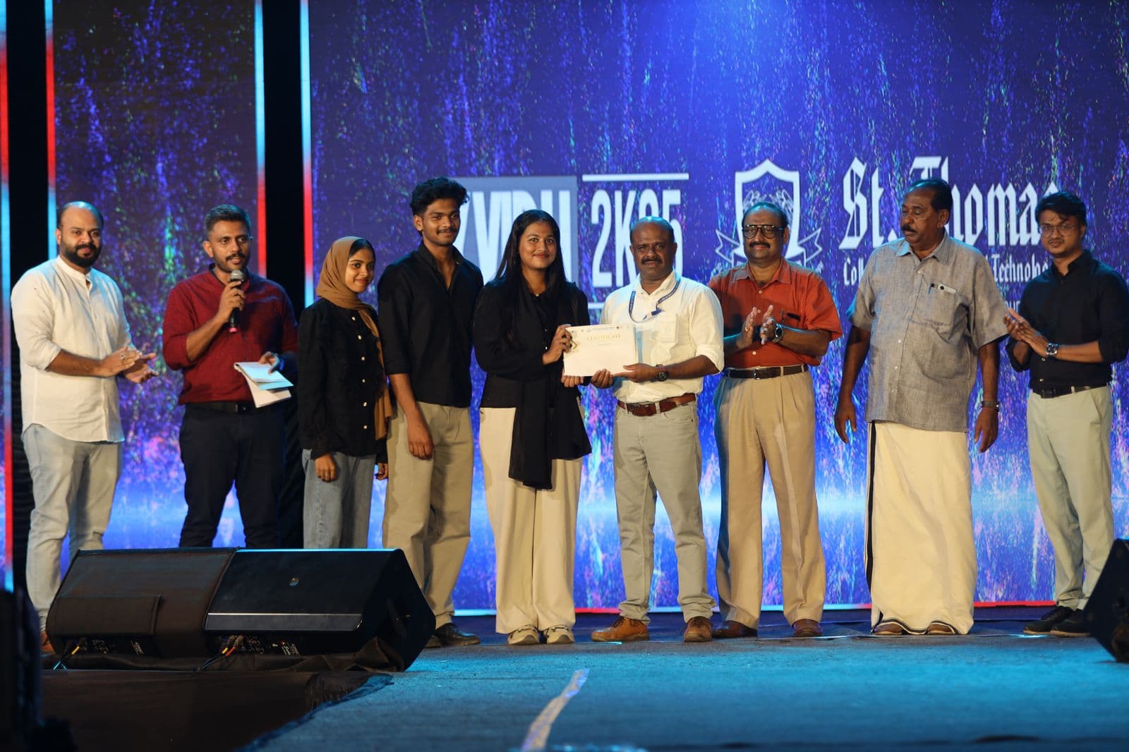 Congratulations to the Winners of 'DEKATHON 3.0 – Indo-Malaysian International Hackathon', Shifana K (S4 ECE) Fathima Shana MK (S4 ECE) Mohamed Hafeeb Hassan (S4 CSE-B)